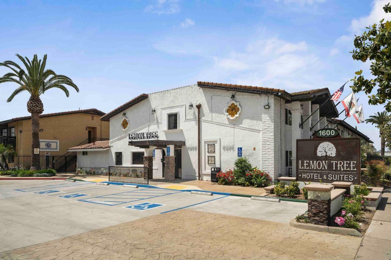 The Lemon Tree Hotel Анахайм Екстериор снимка